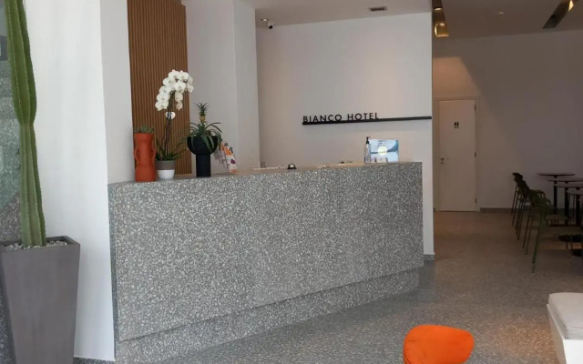Bianco Hotel