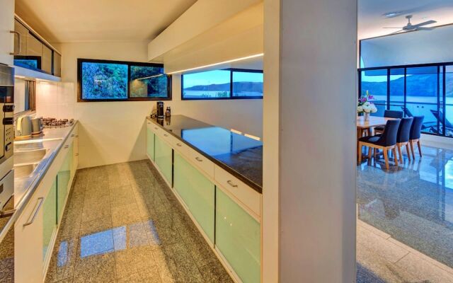 Waves 5 Luxury 3 Bedroom