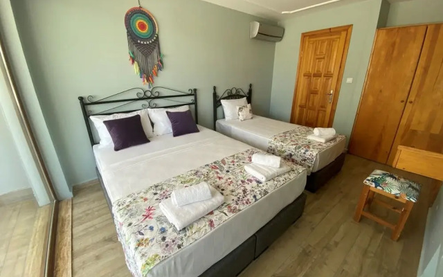 Thales Butik Otel