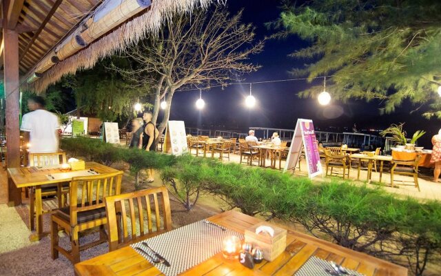 Royal Regantris Villa Karang