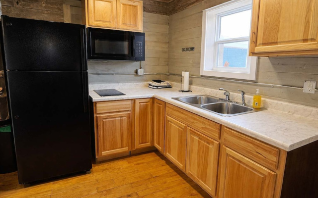 Outback Shack: Lake Access Studio in Woodruff