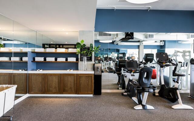 Kimpton Rowan Palm Springs Hotel by IHG