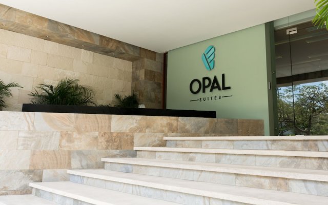 Opal Apt. 101 Cleaning Service, Near to the Beach, Bars and Shop