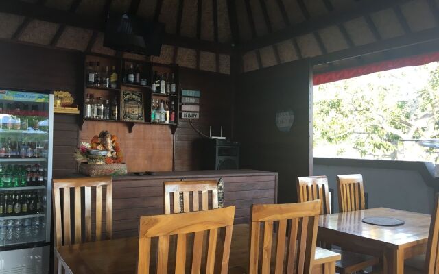 Kastapar Bridge Guest House