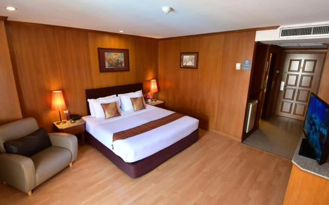 Dynasty Inn Pattaya