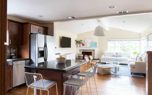 Oliver by AvantStay | Beach House 4 Blcks from Ocean