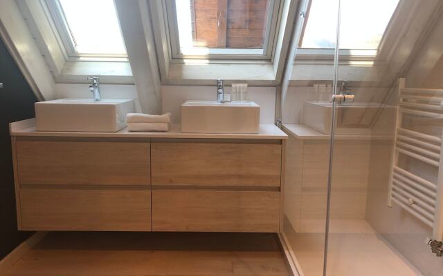 Val de Ruda Luxe 62 by FeelFree Rentals
