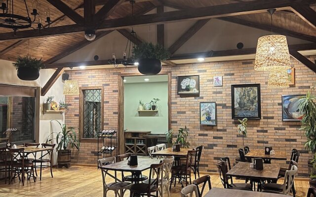 Отель Kirovi Tun