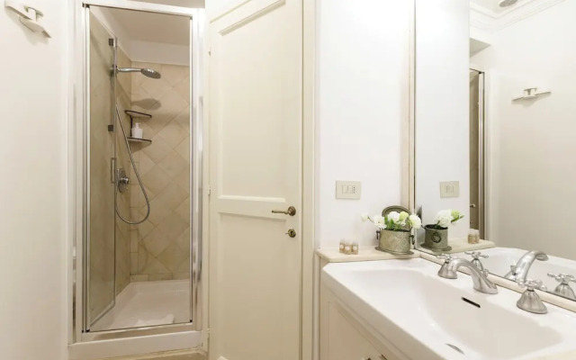 Cartari Deluxe Apartment