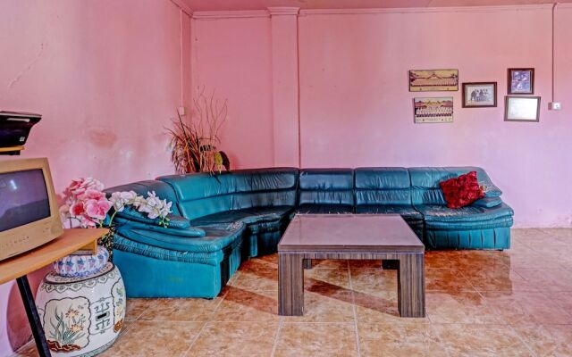 OYO 91428 Duta Stay