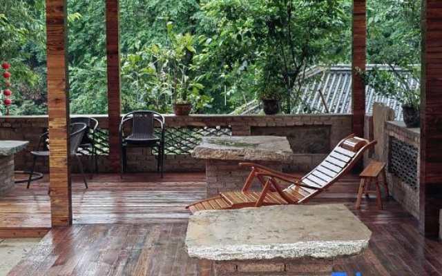 Longting Courtyard