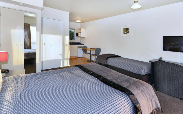 Arena Motel