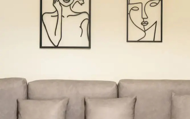 Elysee apartment 2