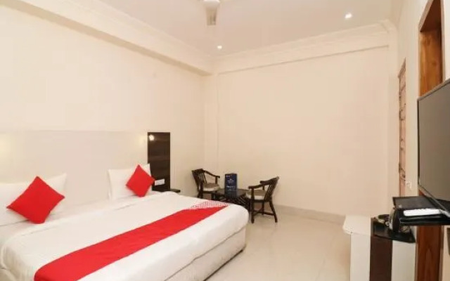 Nivri Palace by OYO Rooms