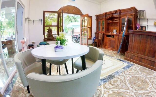 Sarah Guest House