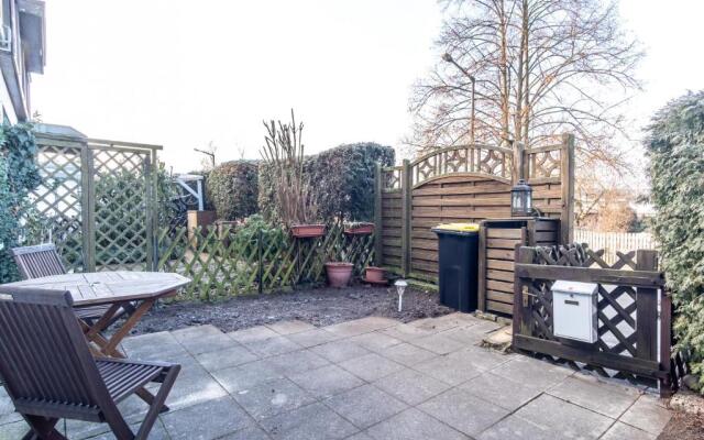 Ferienhaus Frieda - mit Balkon, Garten und Terrasse