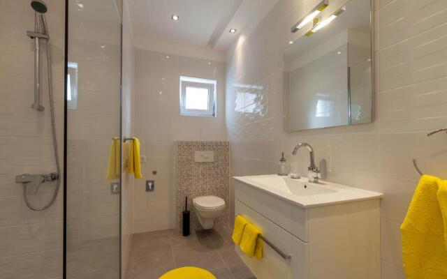 Villa Azalea apartments A2