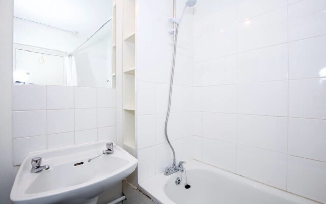 Chic 3Br Sleeps 8 Close To The Oval And Kennington