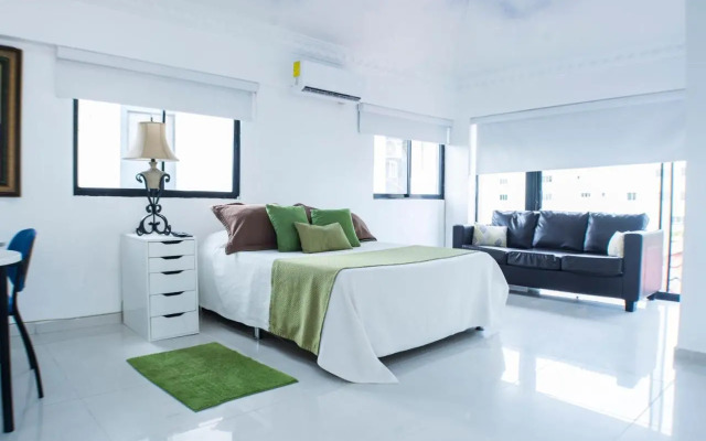Malecon Rooms Y