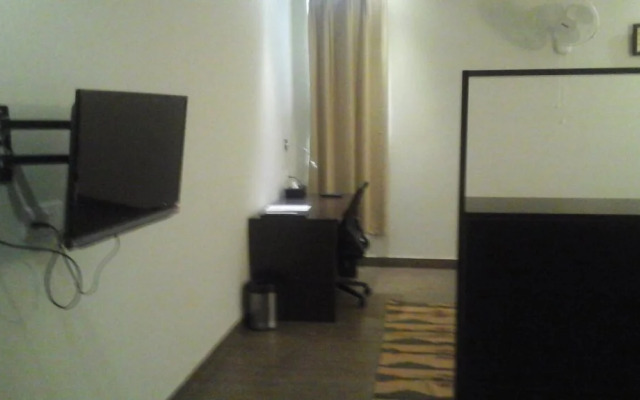 Komachi Hotel