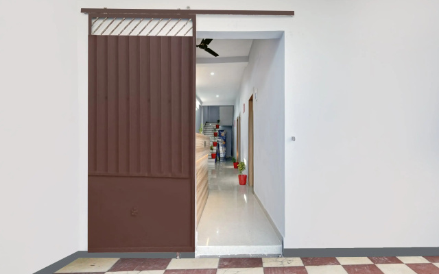 Hotel O Royal Guest House
