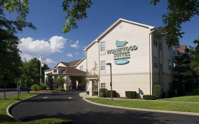 Homewood Suites by Hilton Newark-Cranford