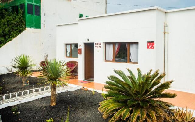 Rural Yeyo House in the volcano crater