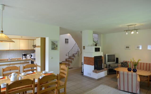 Modern Holiday Home in Bischofsmais With Balcony