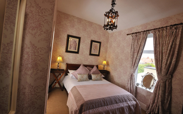 Howarth House