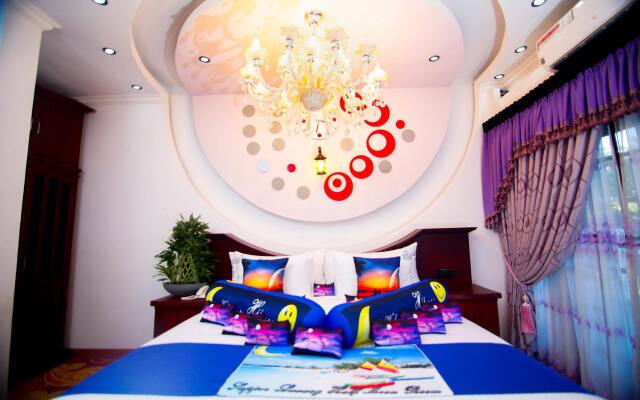 Hotel White House