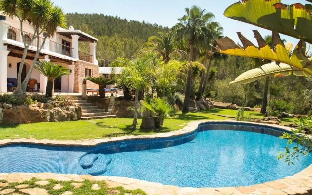 Villa Torres Caron