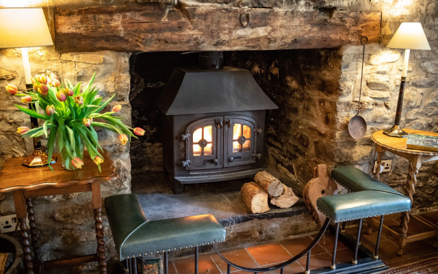 Tŷ Mawr Country Hotel