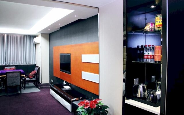 Jianghan Business Hotel