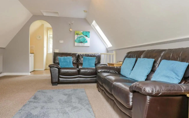 No1, Tranquil Tamar Valley home near Moors & Coasts