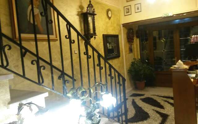 Aeolic Star Hotel