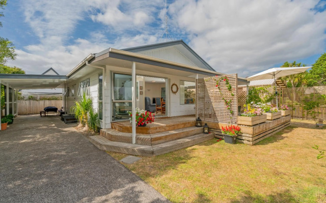 Park Drive - Whangamata Holiday Home