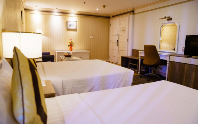 Lotus SaiGon Hotel – Guest Rooms – Ho Chi Minh City