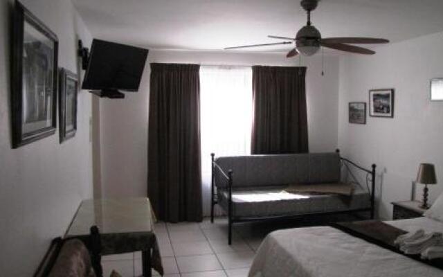 Bel Air Guest House