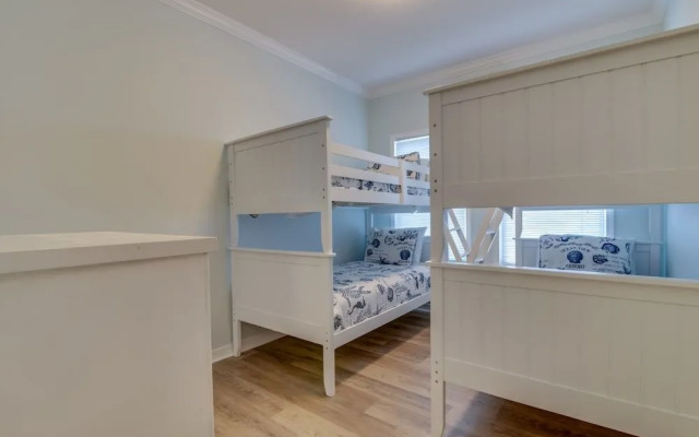 Spinnaker Pointe 2A Duplex