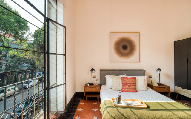 Santa Casa by Tasman