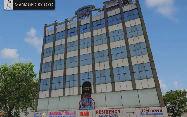 Super Oyo Townhouse Oak Hotel N7 Elite