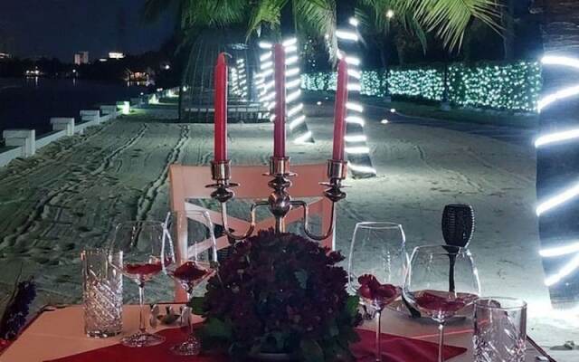 Castle Bayview Resort & Spa