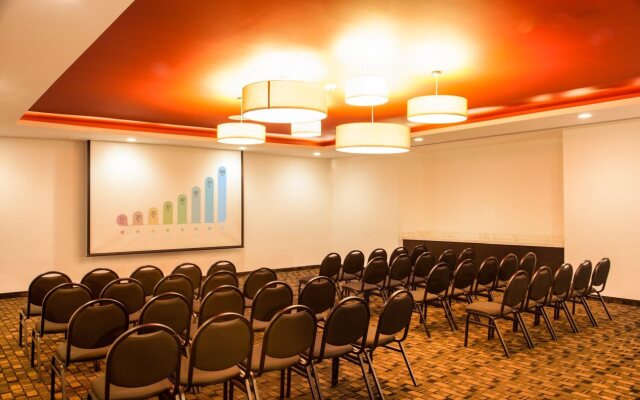 Fiesta Inn Queretaro Centro Sur