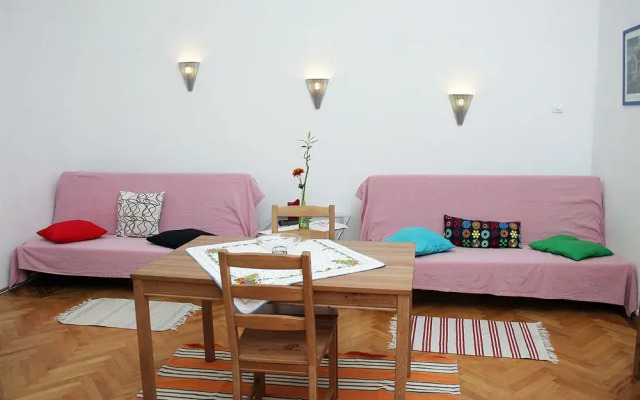 Central Market Apartment