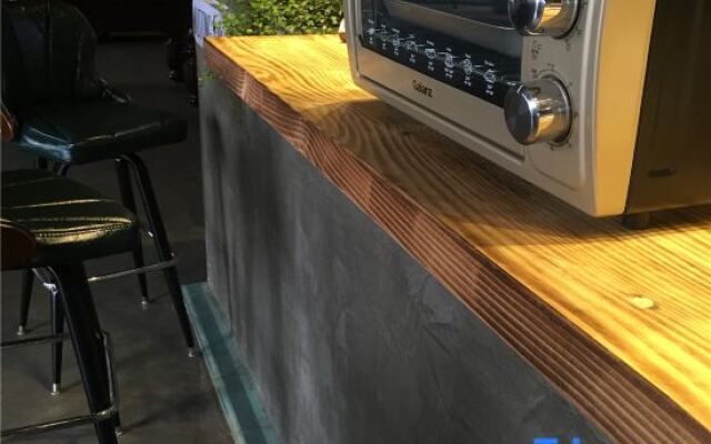 Wutong Banshan Hostel