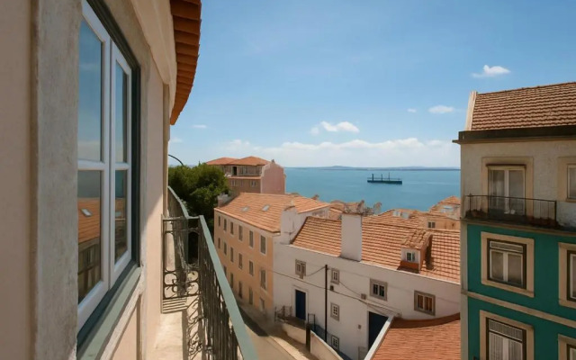 Portas do Teatro Apartments