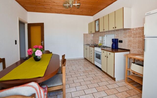 Apartments Zeno