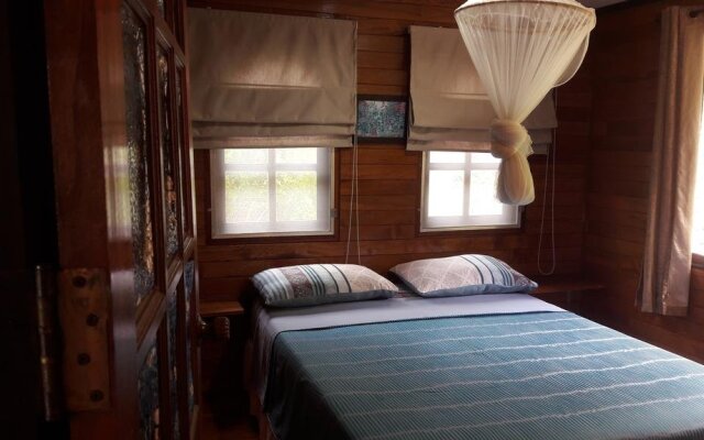 Suntisook Resort