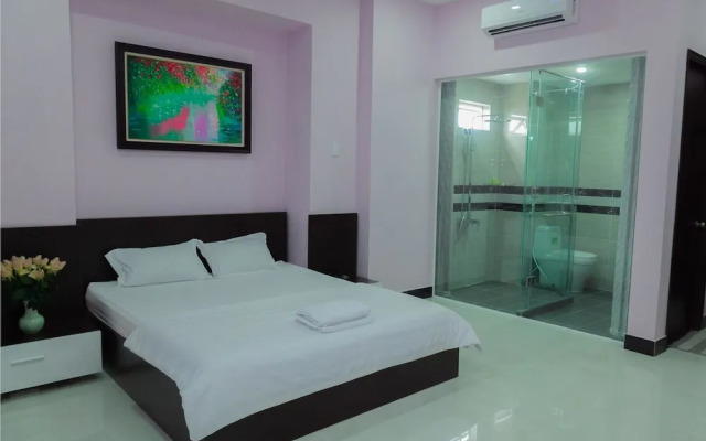 Eden Roc Hotel