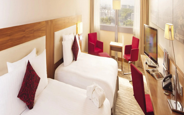 Mövenpick Hotel Geneva